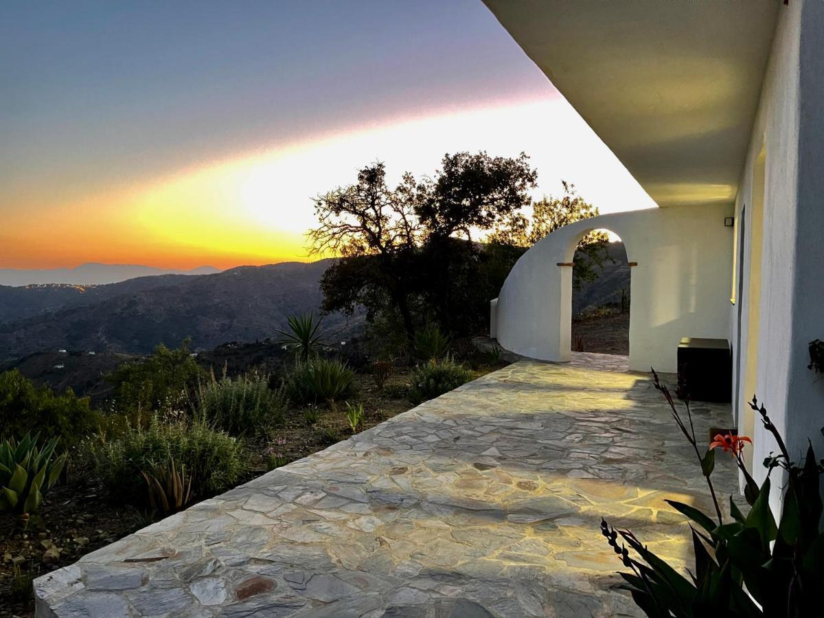 Atalaya Villa *